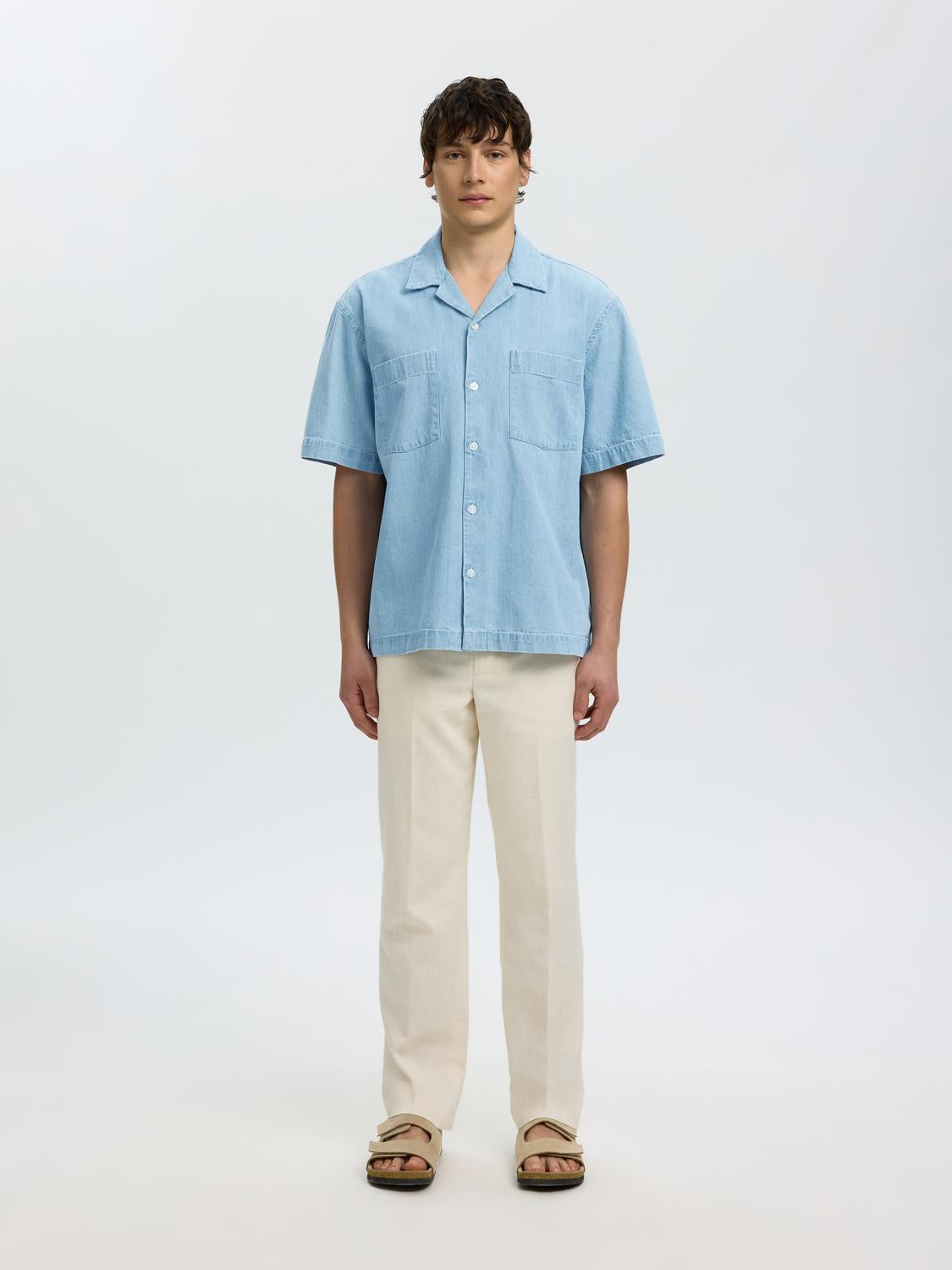 model_shot-front_full